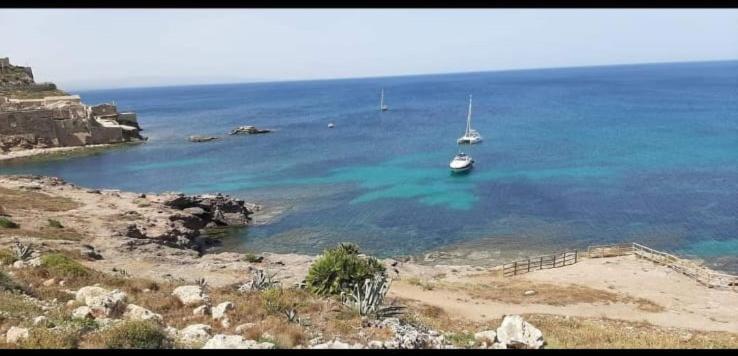 Vila Casa Guttuso 1 Portopalo Di Capo Passero Exteriér fotografie