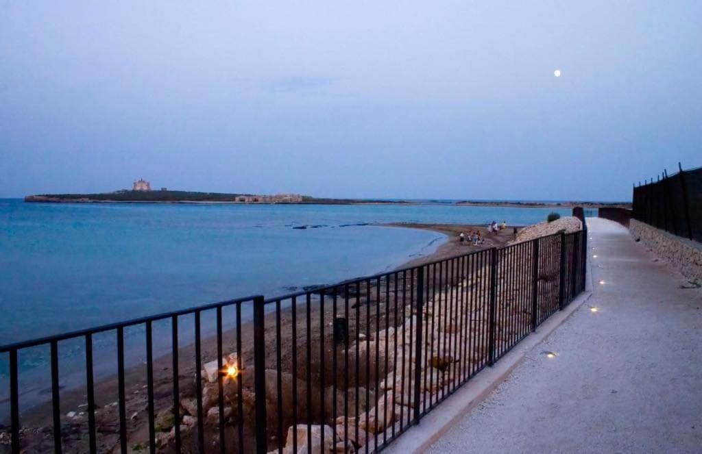 Vila Casa Guttuso 1 Portopalo Di Capo Passero Exteriér fotografie